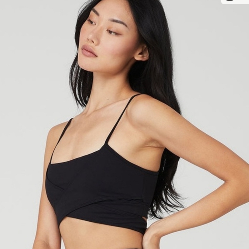 ALO Yoga Black Strappy Crop Bra